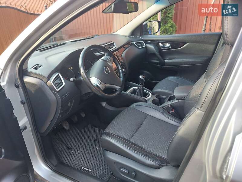 Позашляховик / Кросовер Nissan Qashqai 2014 в Мукачевому
