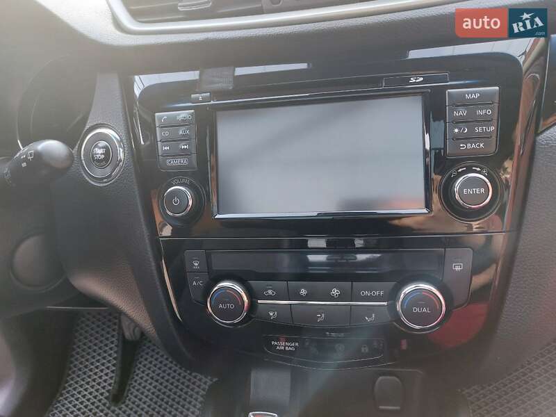 Позашляховик / Кросовер Nissan Qashqai 2014 в Мукачевому