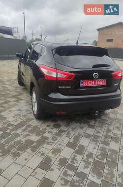 Внедорожник / Кроссовер Nissan Qashqai 2014 в 