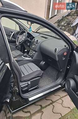 Внедорожник / Кроссовер Nissan Qashqai 2007 в 
