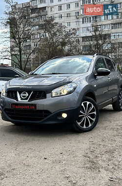Позашляховик / Кросовер Nissan Qashqai 2013 в Сумах