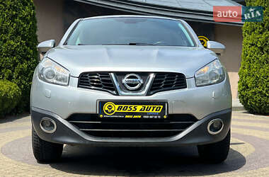 Позашляховик / Кросовер Nissan Qashqai 2013 в 