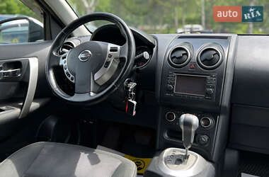 Позашляховик / Кросовер Nissan Qashqai 2013 в 