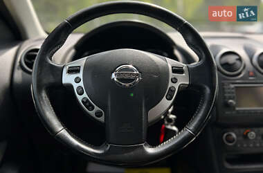 Позашляховик / Кросовер Nissan Qashqai 2013 в 