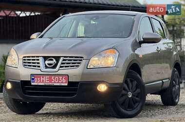 Внедорожник / Кроссовер Nissan Qashqai 2009 в 
