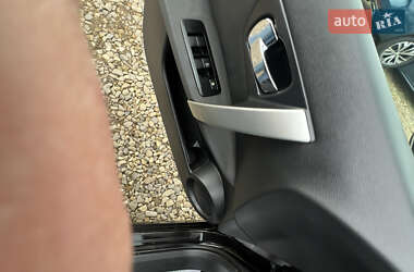 Внедорожник / Кроссовер Nissan Qashqai 2010 в 