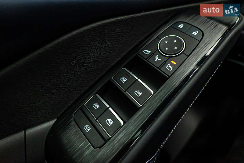 Внедорожник / Кроссовер Nissan Qashqai 2023 в Киеве