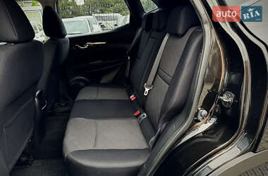 Позашляховик / Кросовер Nissan Qashqai 2014 в 