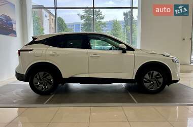 Внедорожник / Кроссовер Nissan Qashqai 2022 в 