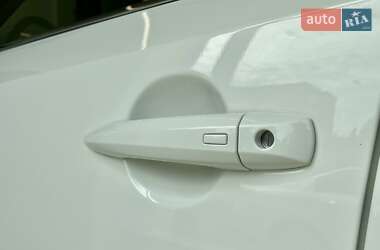 Внедорожник / Кроссовер Nissan Qashqai 2022 в 