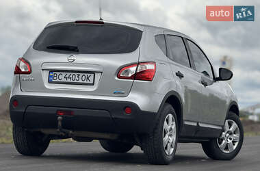 Позашляховик / Кросовер Nissan Qashqai 2010 в 