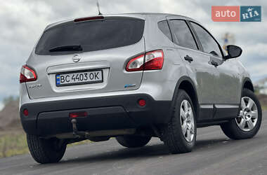 Позашляховик / Кросовер Nissan Qashqai 2010 в 