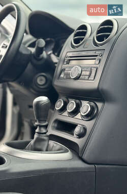 Позашляховик / Кросовер Nissan Qashqai 2010 в 