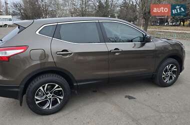 Внедорожник / Кроссовер Nissan Qashqai 2017 в 