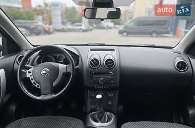 Позашляховик / Кросовер Nissan Qashqai 2007 в 