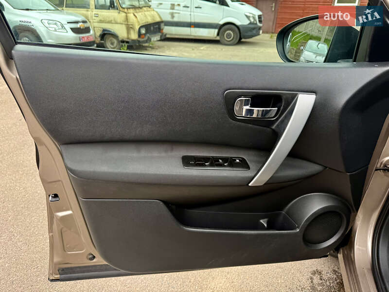 Внедорожник / Кроссовер Nissan Qashqai 2007 в Ровно