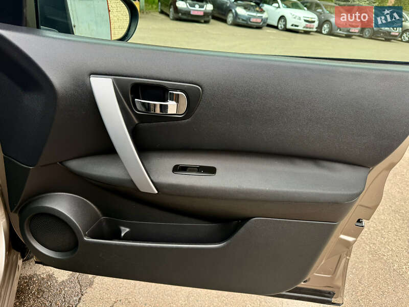 Внедорожник / Кроссовер Nissan Qashqai 2007 в Ровно