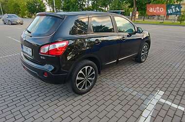 Позашляховик / Кросовер Nissan Qashqai 2012 в Коломиї