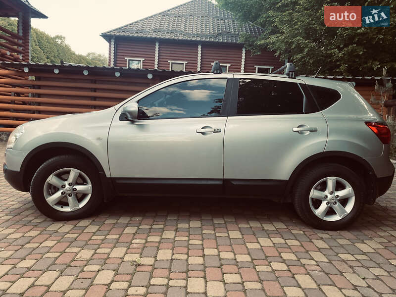Внедорожник / Кроссовер Nissan Qashqai 2008 в 