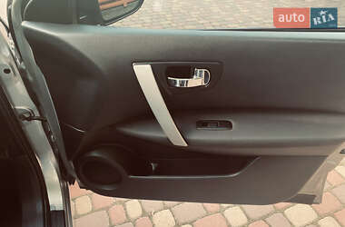Внедорожник / Кроссовер Nissan Qashqai 2008 в 