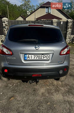 Внедорожник / Кроссовер Nissan Qashqai 2010 в 