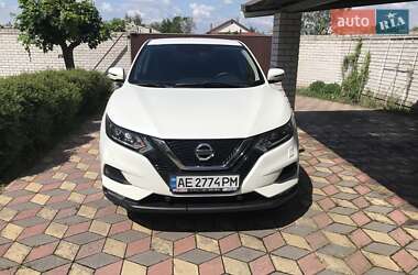 Позашляховик / Кросовер Nissan Qashqai 2020 в 