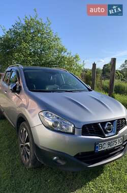 Внедорожник / Кроссовер Nissan Qashqai 2011 в 