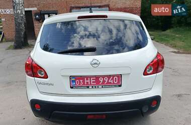Позашляховик / Кросовер Nissan Qashqai 2009 в 