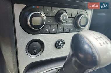 Позашляховик / Кросовер Nissan Qashqai 2009 в 