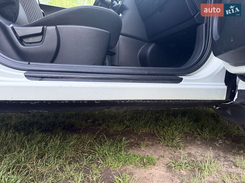 Внедорожник / Кроссовер Nissan Qashqai 2008 в Ивано-Франковске