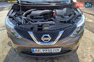 Внедорожник / Кроссовер Nissan Qashqai 2016 в 