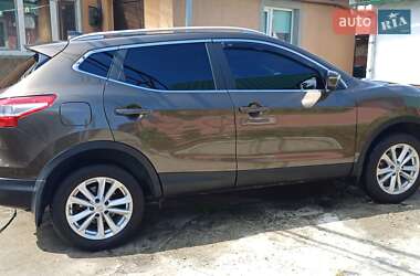 Внедорожник / Кроссовер Nissan Qashqai 2016 в 