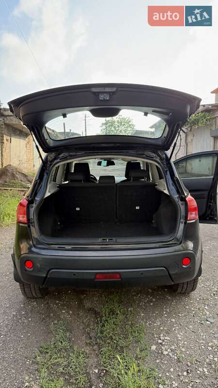 Позашляховик / Кросовер Nissan Qashqai 2008 в Кривому Розі