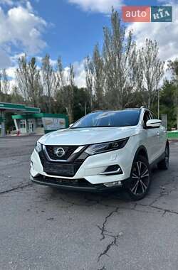 Внедорожник / Кроссовер Nissan Qashqai 2017 в Виннице