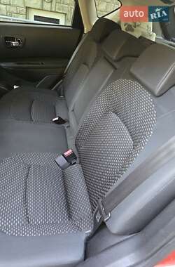 Внедорожник / Кроссовер Nissan Qashqai 2008 в 