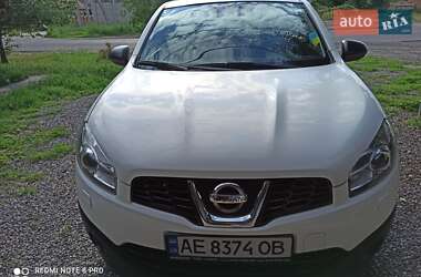 Внедорожник / Кроссовер Nissan Qashqai 2013 в 