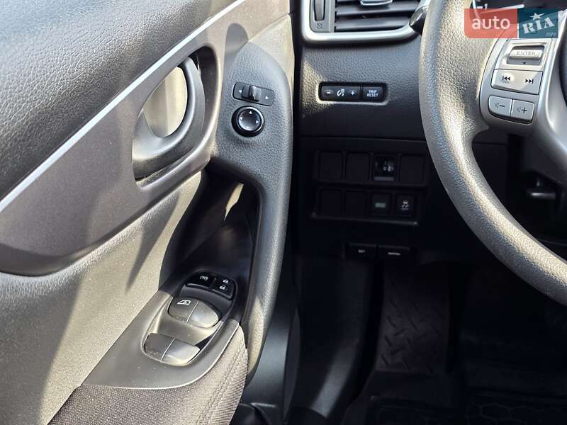 Внедорожник / Кроссовер Nissan Qashqai 2017 в Кривом Роге