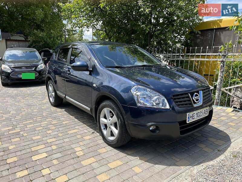 Внедорожник / Кроссовер Nissan Qashqai 2007 в 