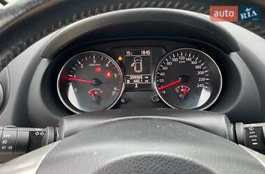 Позашляховик / Кросовер Nissan Qashqai 2010 в 