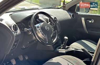 Позашляховик / Кросовер Nissan Qashqai 2012 в 