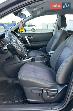 Позашляховик / Кросовер Nissan Qashqai 2013 в 