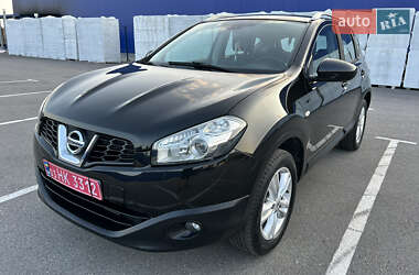 Позашляховик / Кросовер Nissan Qashqai 2013 в 