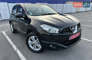 Позашляховик / Кросовер Nissan Qashqai 2013 в 