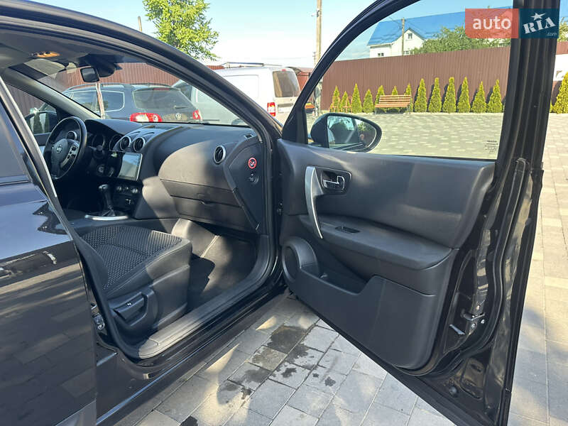 Позашляховик / Кросовер Nissan Qashqai 2009 в Тернополі