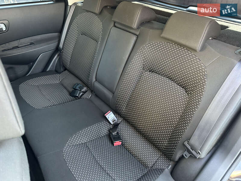 Позашляховик / Кросовер Nissan Qashqai 2009 в Тернополі