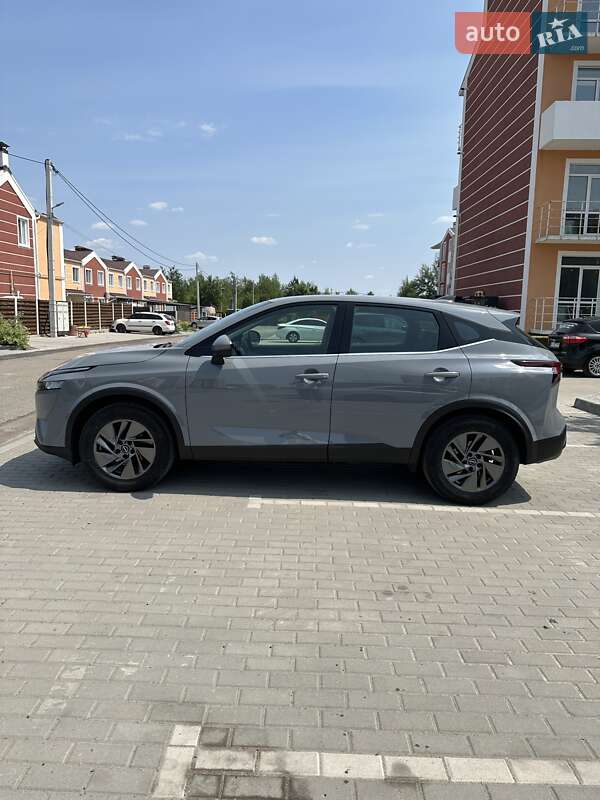 Позашляховик / Кросовер Nissan Qashqai 2022 в Білогородці