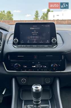 Внедорожник / Кроссовер Nissan Qashqai 2022 в 
