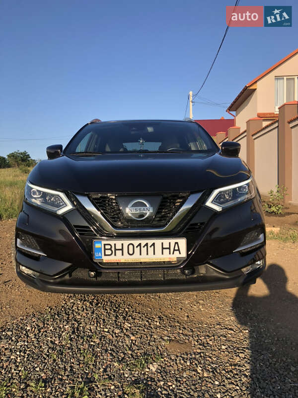 Внедорожник / Кроссовер Nissan Qashqai 2017 в 