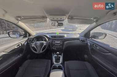 Внедорожник / Кроссовер Nissan Qashqai 2015 в 