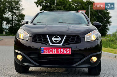 Внедорожник / Кроссовер Nissan Qashqai 2012 в 